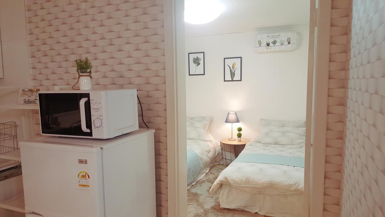 Hongdae Zoe Three Room House Seoul Exteriör bild